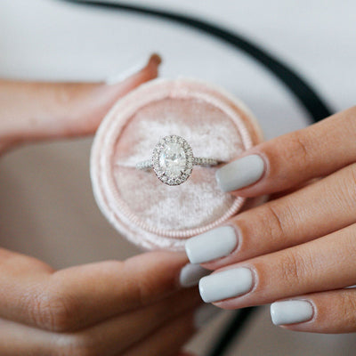 1.5CT Oval Cut Halo Moissanite Diamond Engagement Ring